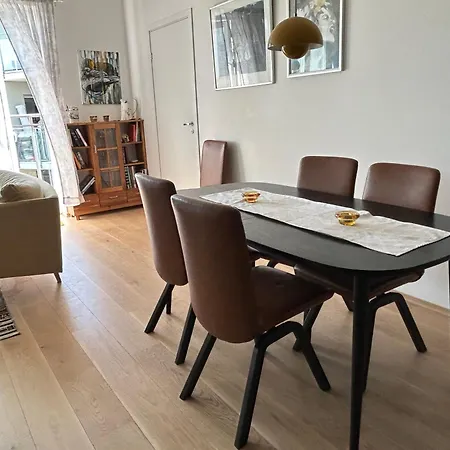 Moderne Og Sentralt Pa Lilleby